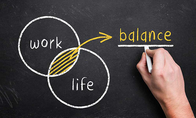 freelancer-work-life-balance-tips-guides-inspiration.jpg